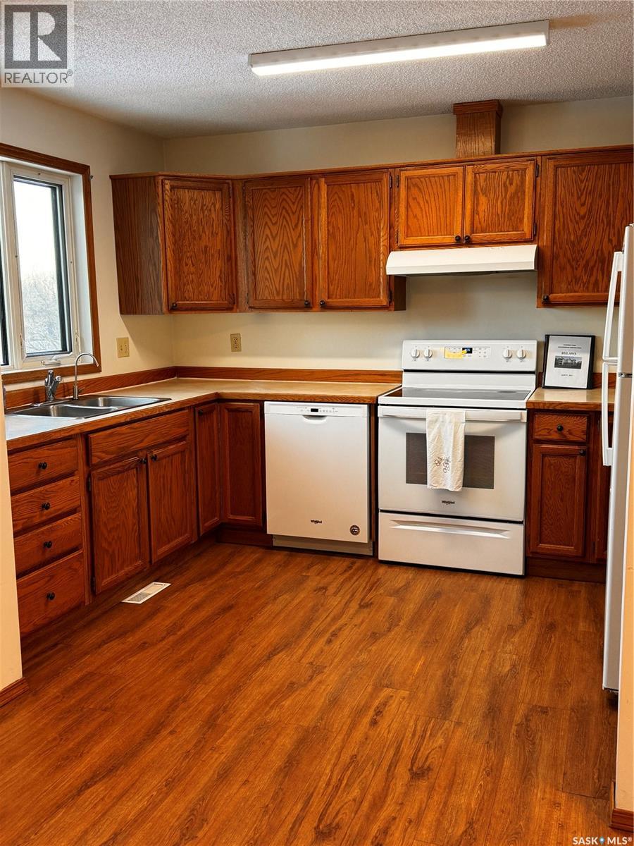 304 800 Hartney Avenue, Weyburn, Saskatchewan  S4H 0L8 - Photo 14 - SK027471