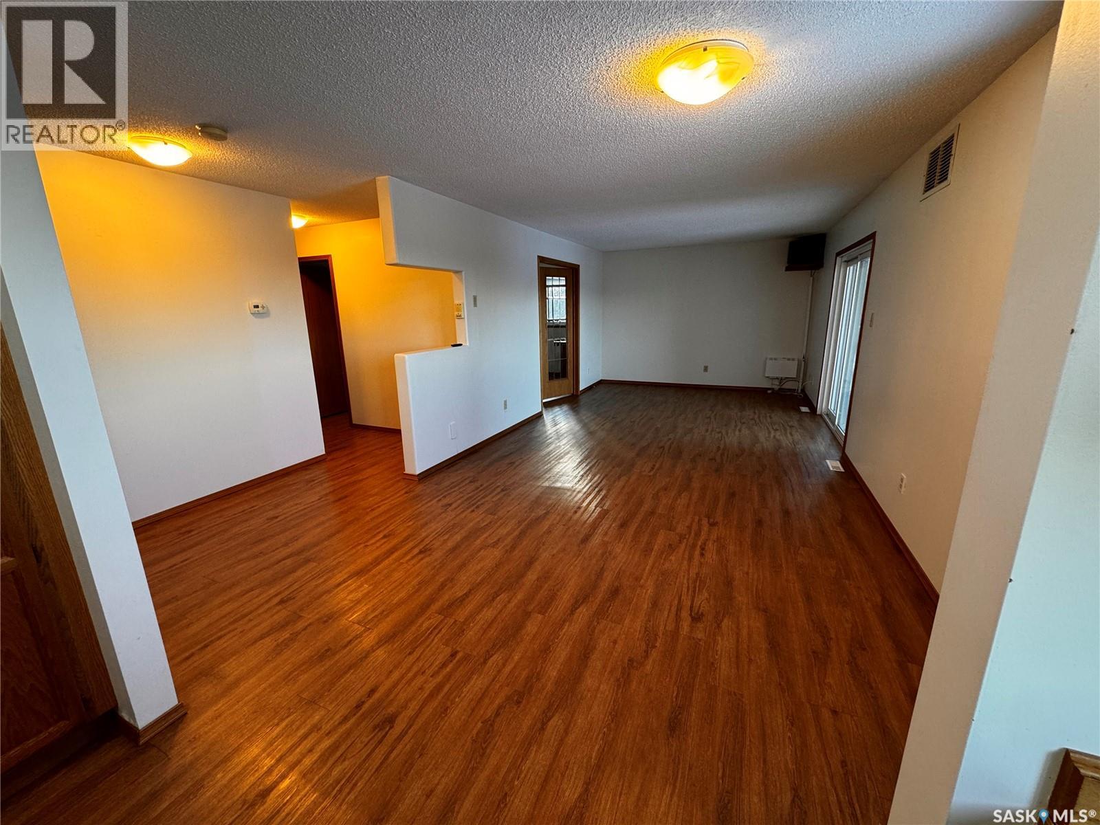 304 800 Hartney Avenue, Weyburn, Saskatchewan  S4H 0L8 - Photo 16 - SK027471