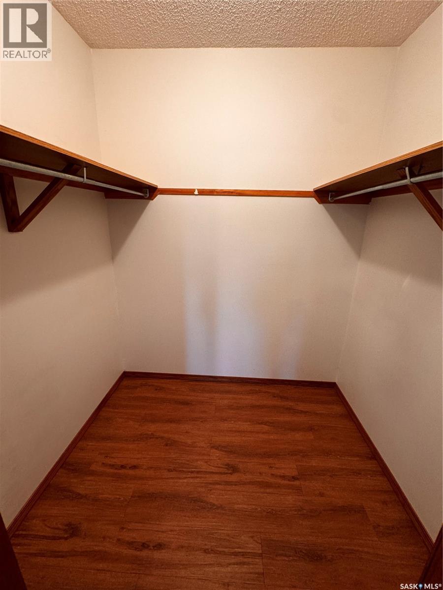 304 800 Hartney Avenue, Weyburn, Saskatchewan  S4H 0L8 - Photo 22 - SK027471