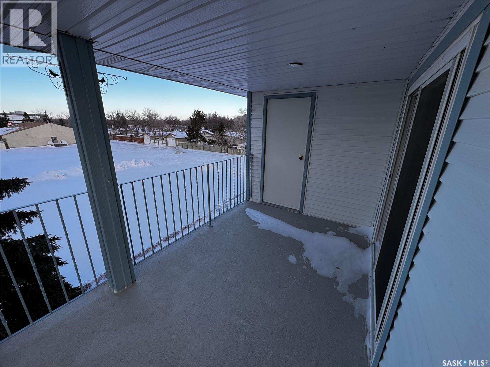 304 800 Hartney Avenue, Weyburn, Saskatchewan  S4H 0L8 - Photo 24 - SK027471