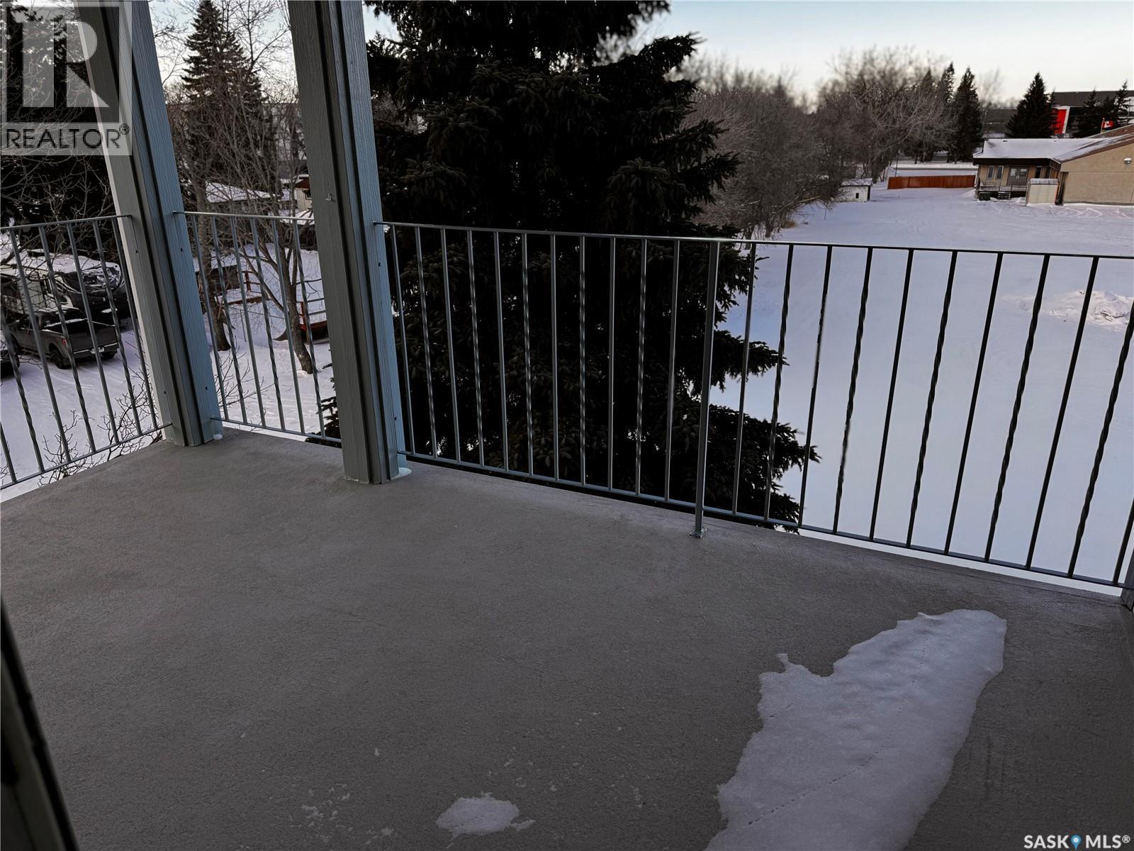 304 800 Hartney Avenue, Weyburn, Saskatchewan  S4H 0L8 - Photo 25 - SK027471