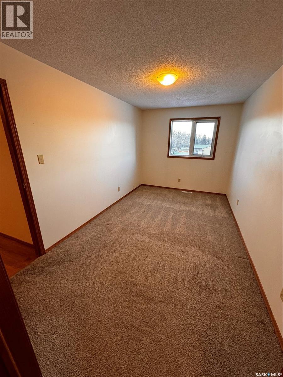 304 800 Hartney Avenue, Weyburn, Saskatchewan  S4H 0L8 - Photo 9 - SK027471