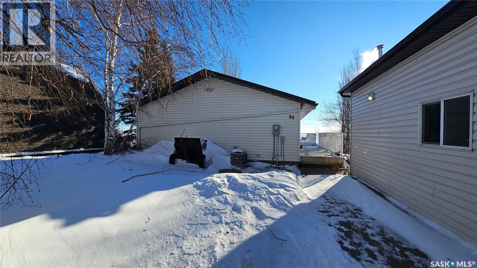 44 Lake Avenue, Meota Rm No.468, Saskatchewan  S0M 1X0 - Photo 2 - SK027393