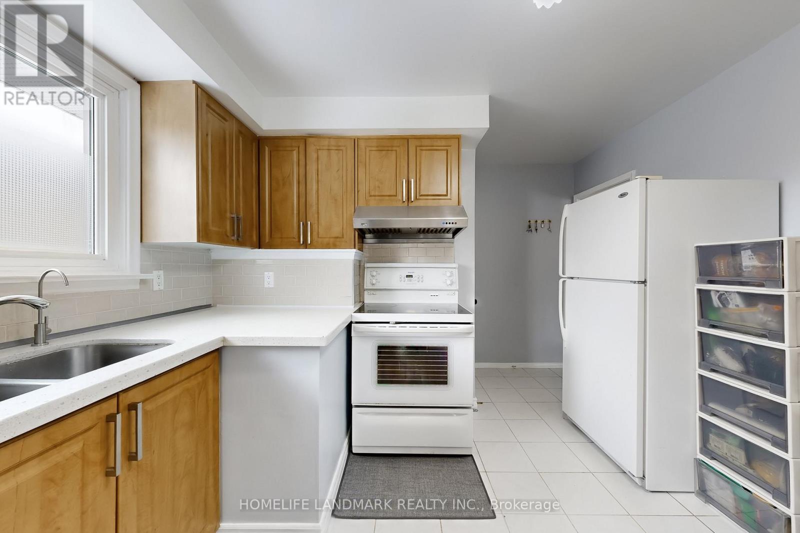 20 Howard Drive, Toronto, Ontario  M2K 1K5 - Photo 16 - C12730024