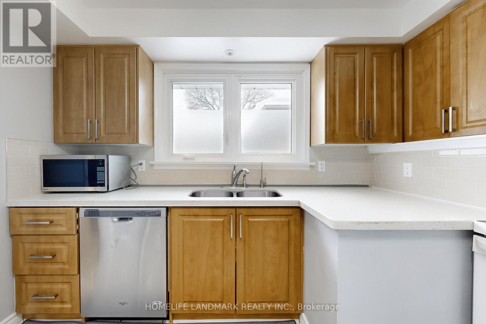 20 Howard Drive, Toronto, Ontario  M2K 1K5 - Photo 17 - C12730024