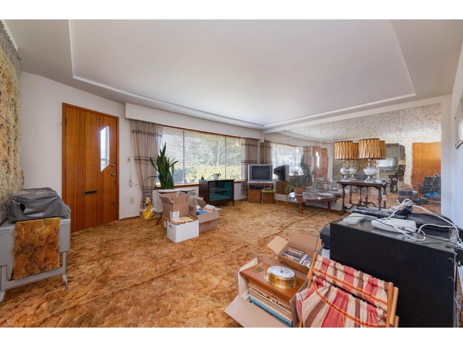 13817 Berg Road, Surrey, British Columbia  V3R 5L2 - Photo 5 - R3083644