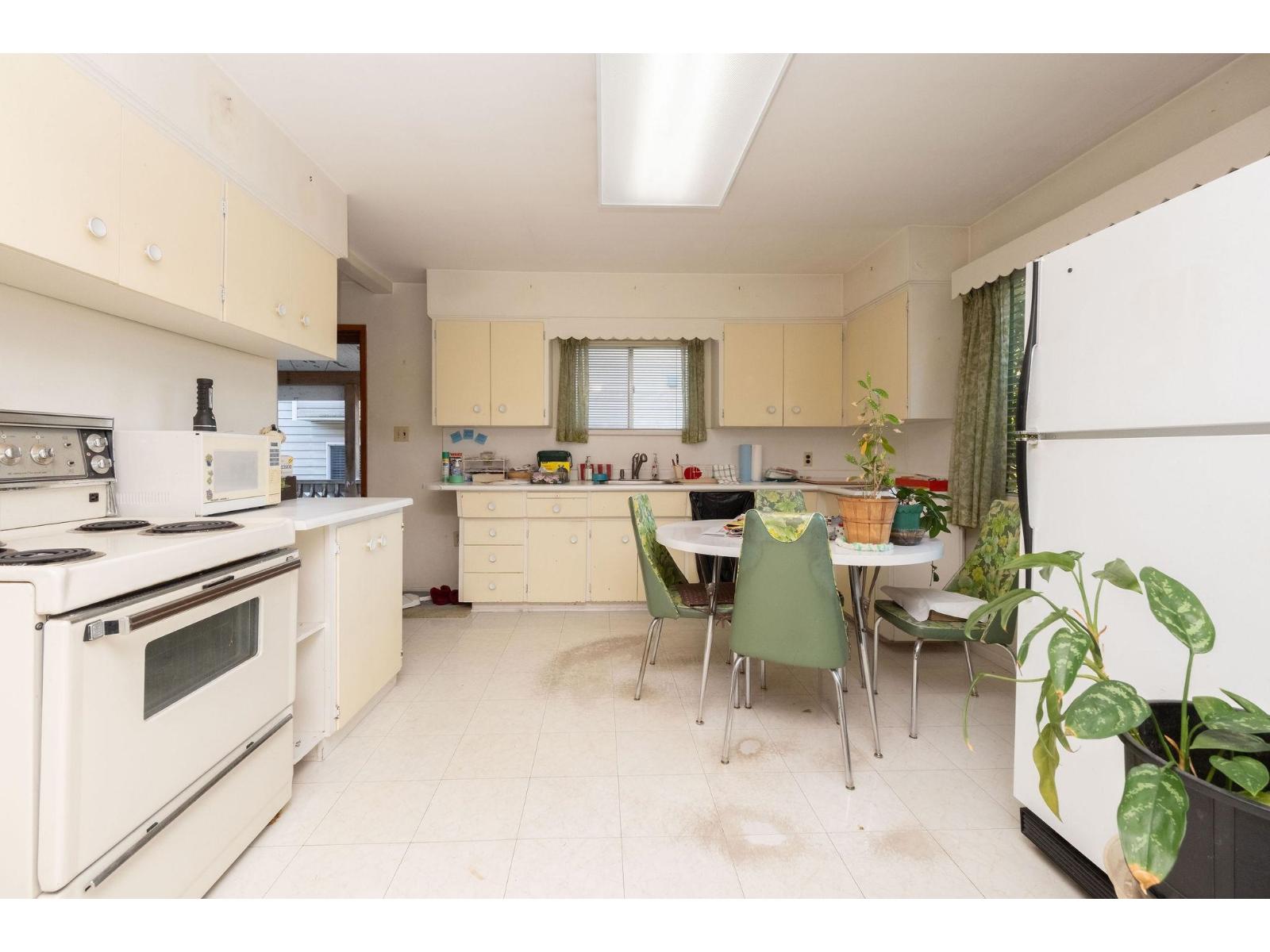 13817 Berg Road, Surrey, British Columbia  V3R 5L2 - Photo 7 - R3083644