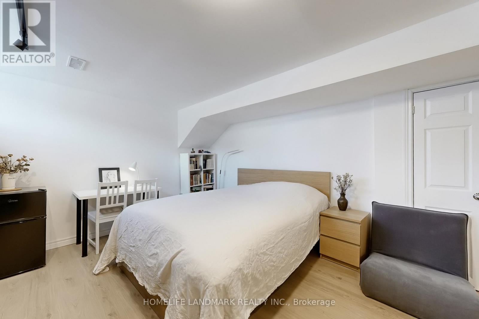 20 Howard Drive, Toronto, Ontario  M2K 1K5 - Photo 33 - C12730024