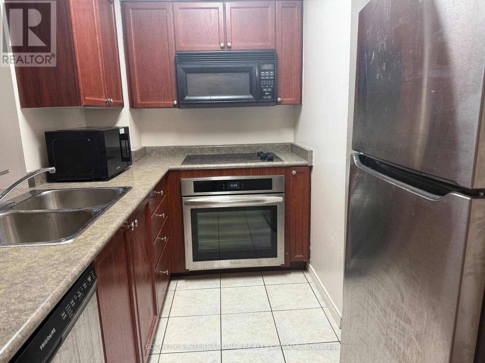 216 - 245 Davisville Avenue, Toronto, Ontario  M4S 3H4 - Photo 3 - C12730952