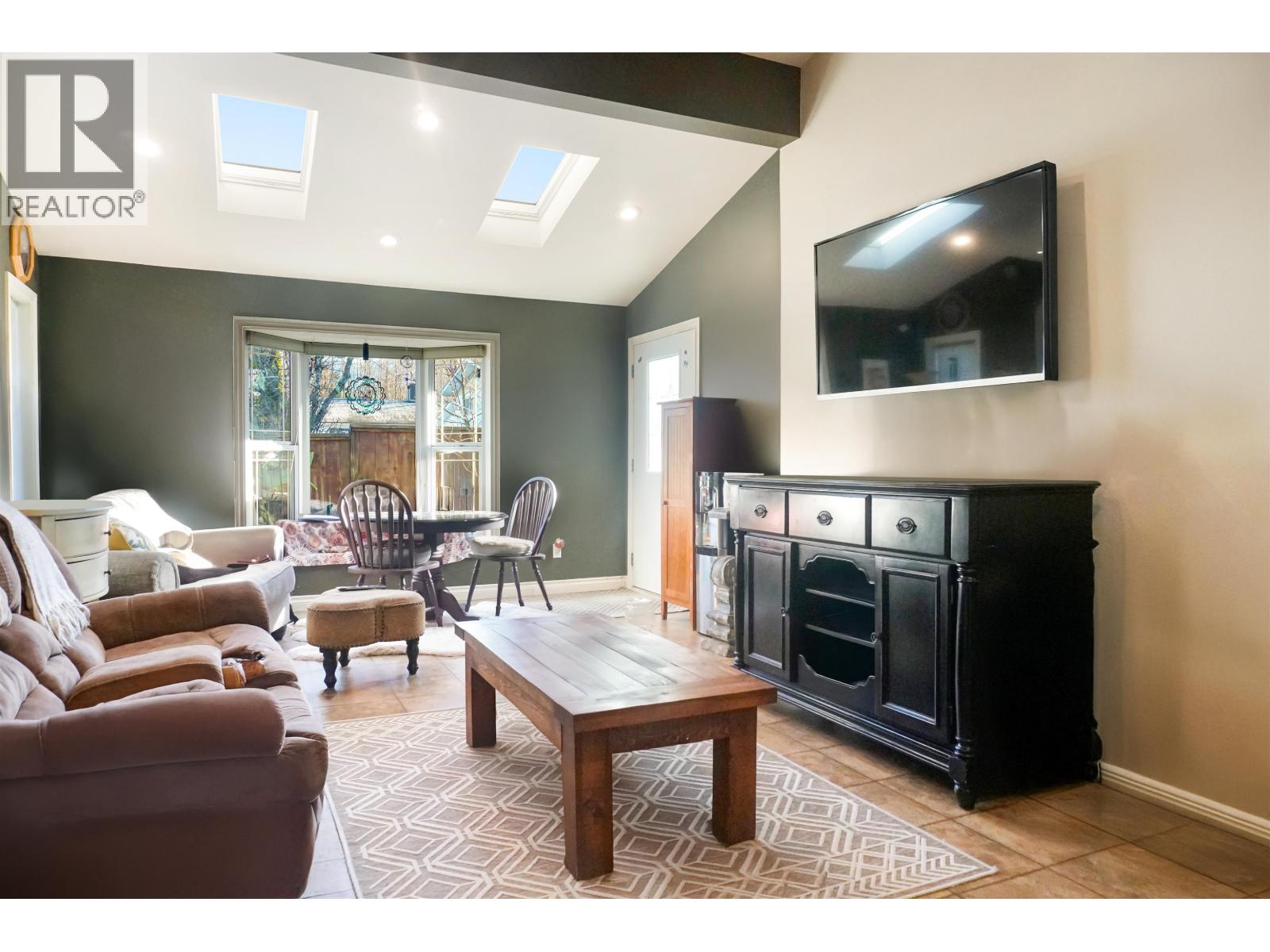 46 Charles Street, Kitimat, British Columbia  V8C 2J3 - Photo 11 - R3078864