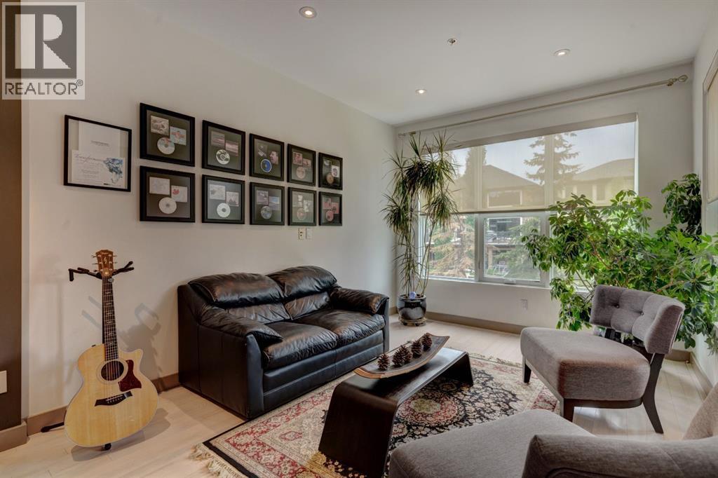 416 Aspen Meadows Hill Sw, Calgary, Alberta  T3H 0G3 - Photo 35 - A2281964