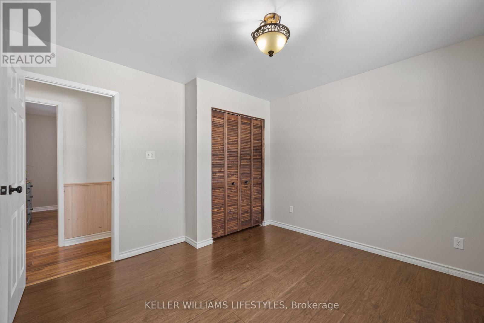 8 East Williams Street, North Middlesex, Ontario  N0M 1A0 - Photo 22 - X12732950