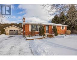 8 EAST WILLIAMS STREET, North Middlesex, Ontario