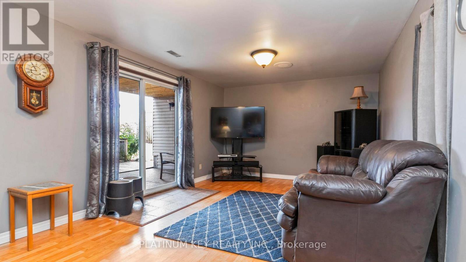 41 Queen Street, Strathroy-Caradoc, Ontario  N7G 2H5 - Photo 14 - X12732964