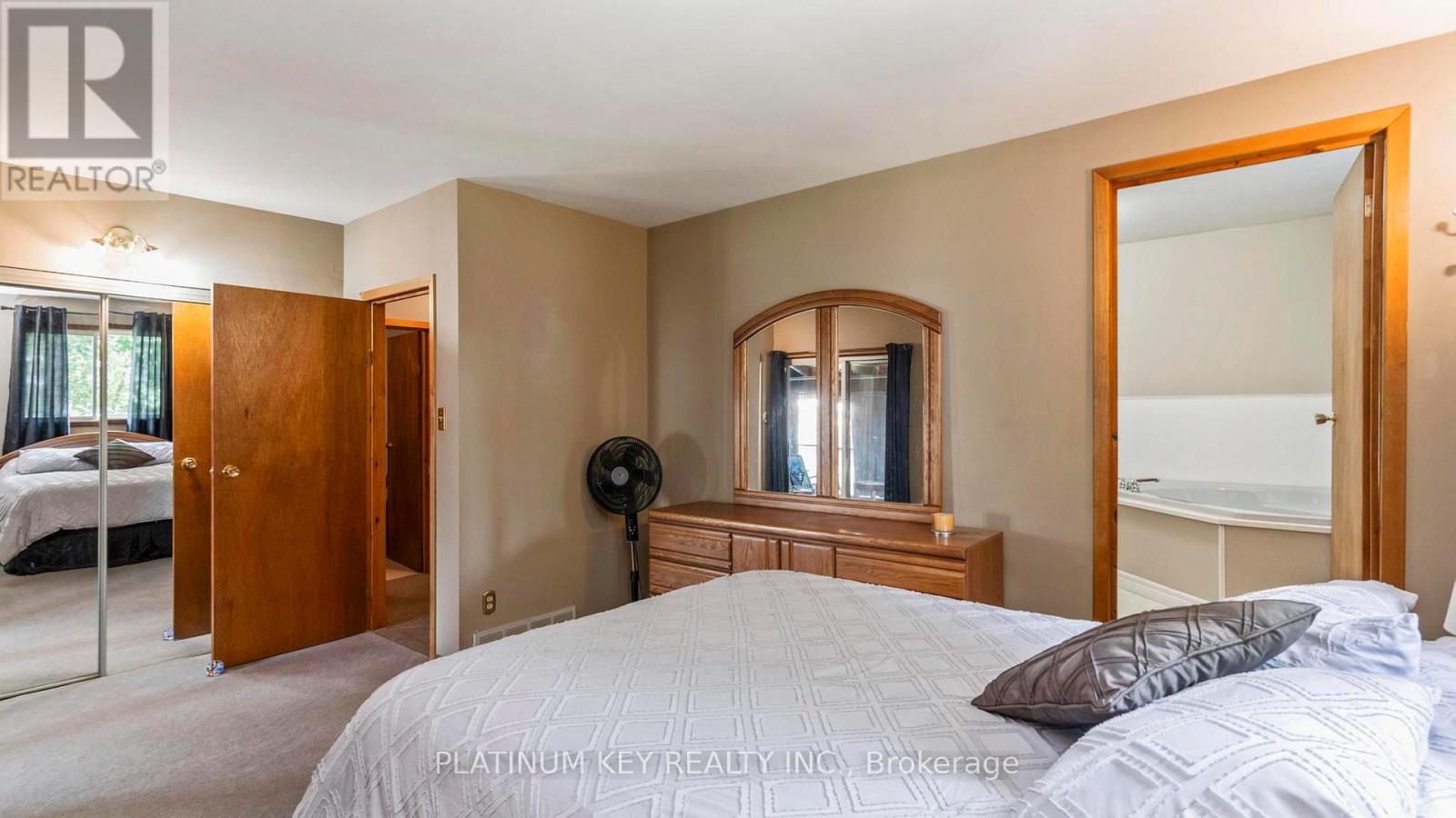 41 Queen Street, Strathroy-Caradoc, Ontario  N7G 2H5 - Photo 18 - X12732964