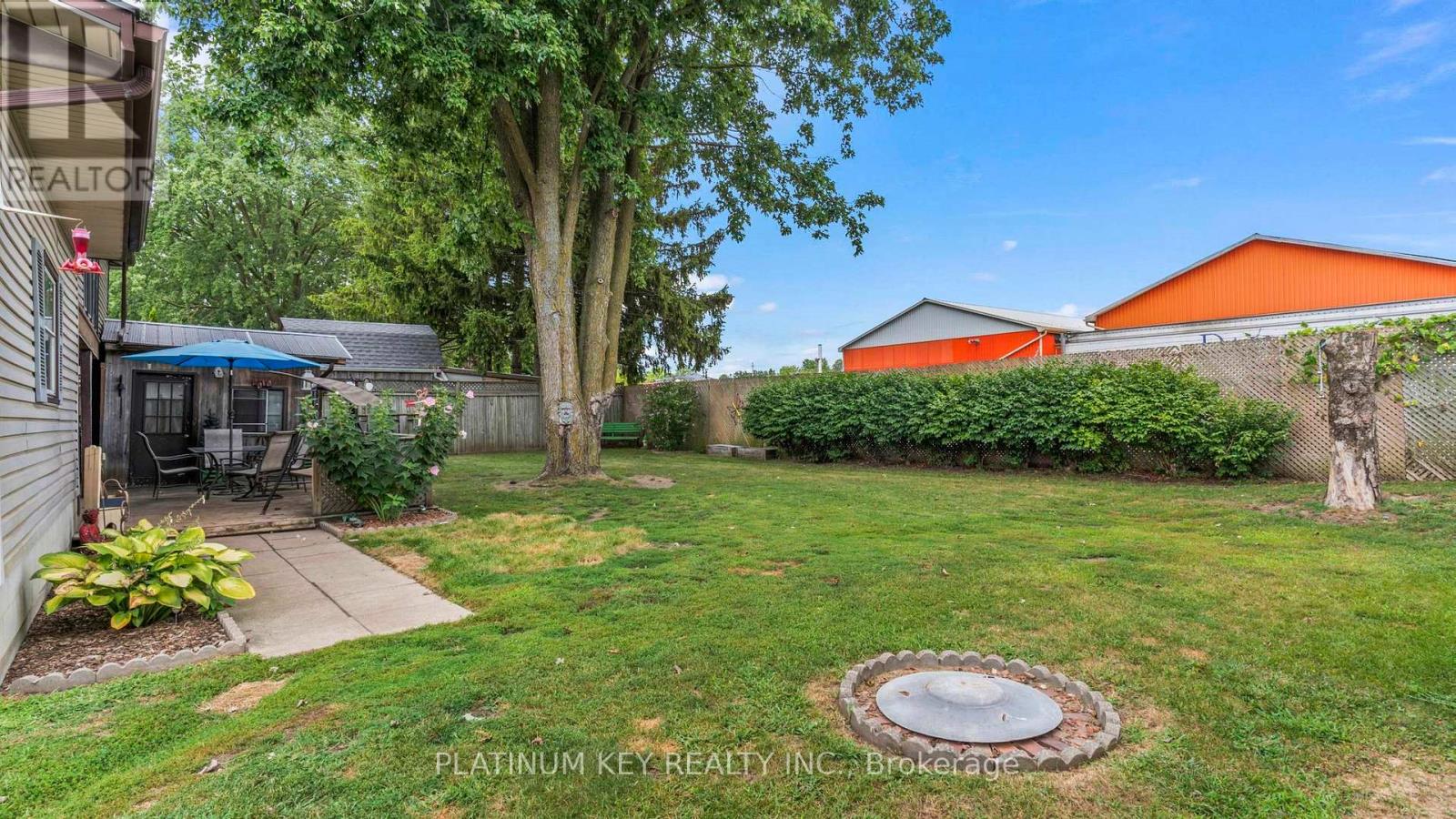 41 Queen Street, Strathroy-Caradoc, Ontario  N7G 2H5 - Photo 38 - X12732964