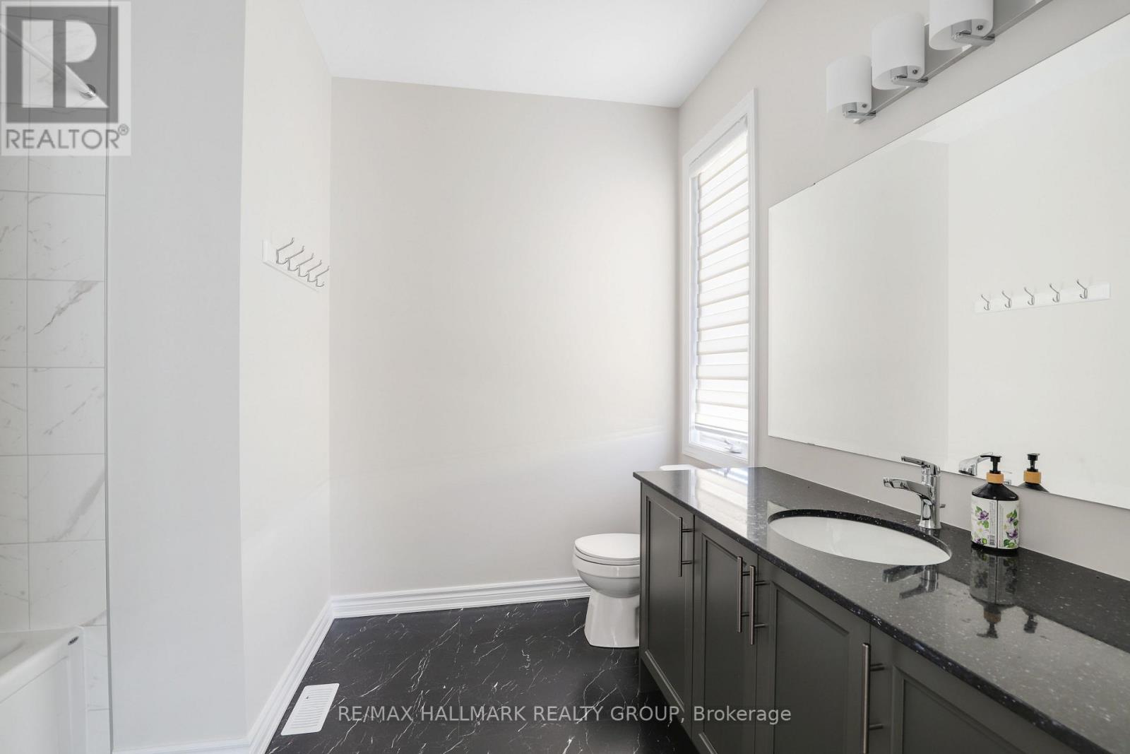 258 Sapling Grove, Ottawa, Ontario K2J 7L9 - Photo 15 - X12732956