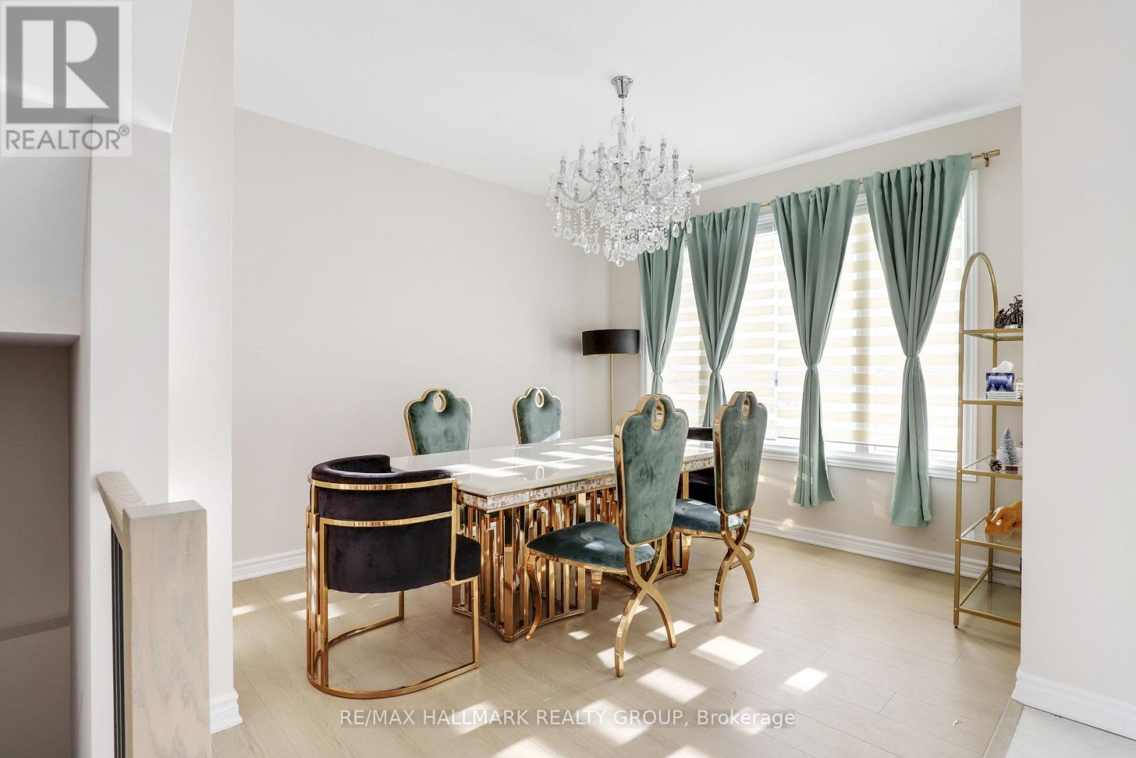 258 Sapling Grove, Ottawa, Ontario K2J 7L9 - Photo 3 - X12732956