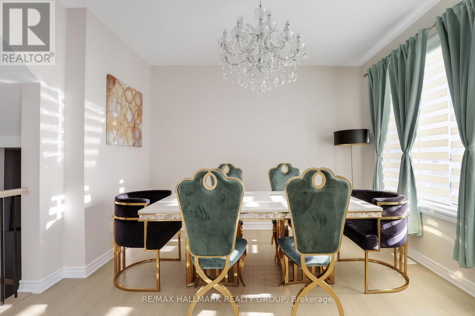 258 Sapling Grove, Ottawa, Ontario K2J 7L9 - Photo 4 - X12732956