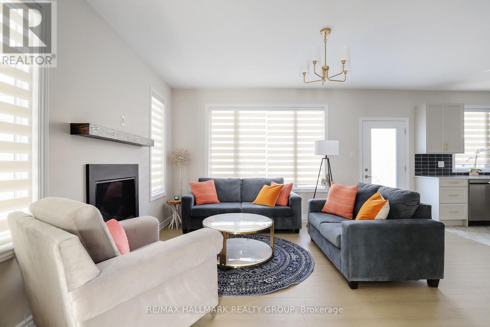 258 Sapling Grove, Ottawa, Ontario K2J 7L9 - Photo 5 - X12732956