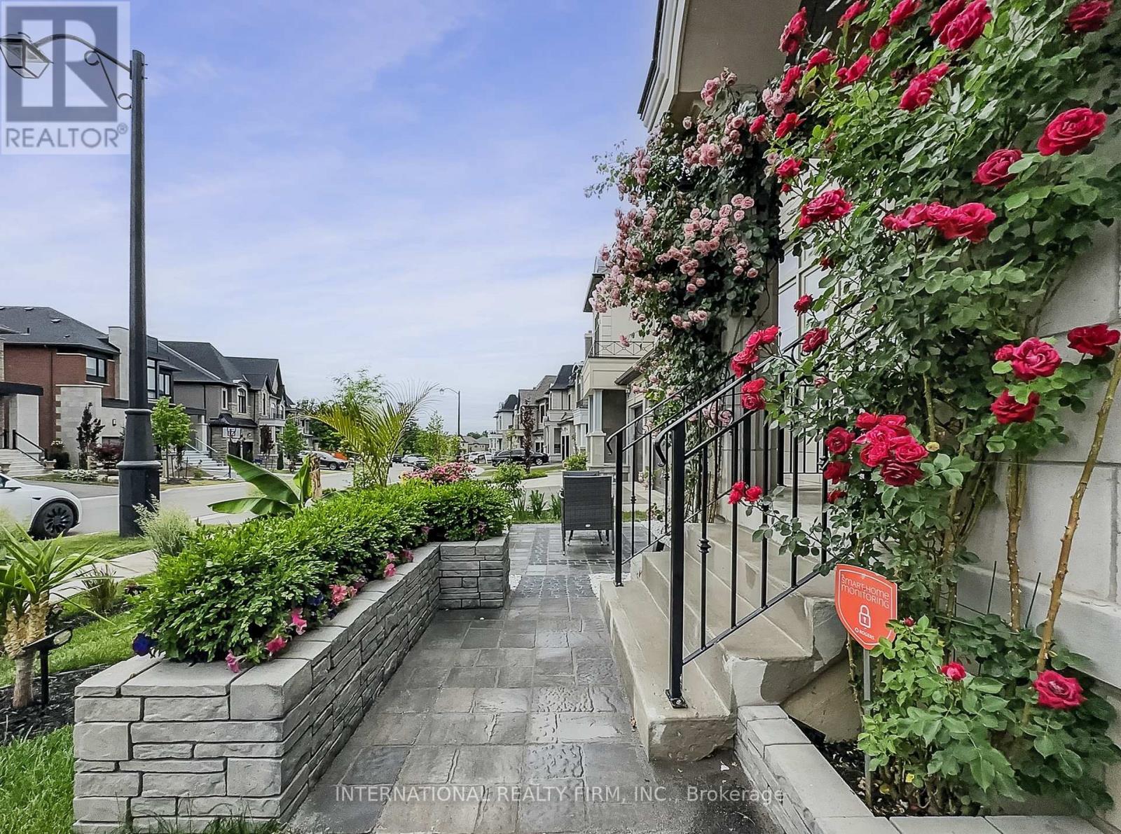 150 Cannes Avenue, Vaughan, Ontario  L4H 5A8 - Photo 8 - N12729118