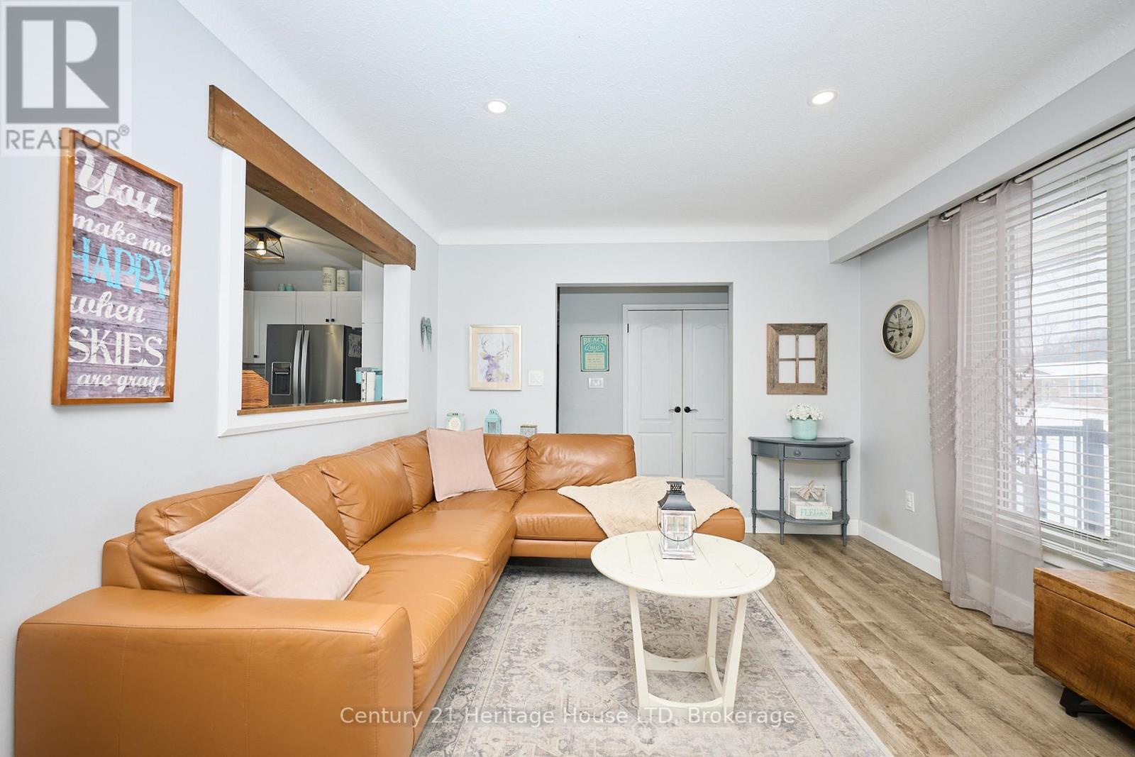 8845 Banting Avenue, Niagara Falls, Ontario  L2G 7A1 - Photo 4 - X12732946