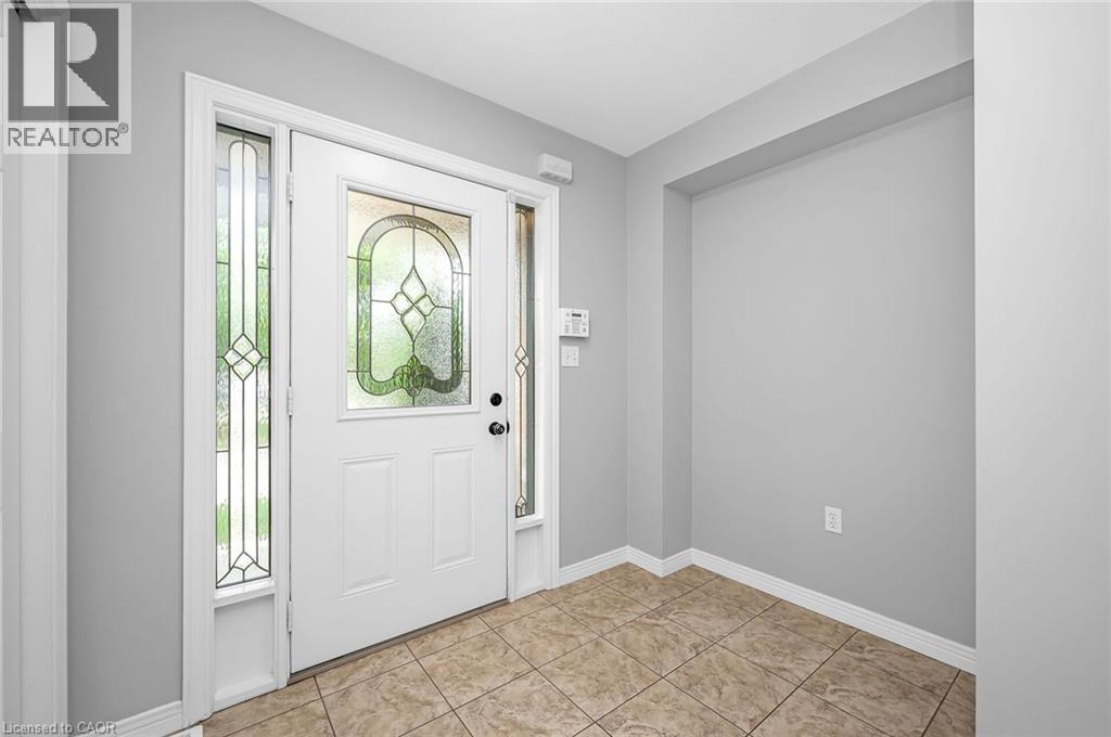 23 Bellflower Boulevard, Hamilton, Ontario  L0R 1P0 - Photo 4 - 40800882