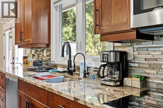 759 Mcclure Road, Kelowna, British Columbia  V1W 1M2 - Photo 12 - 10373959