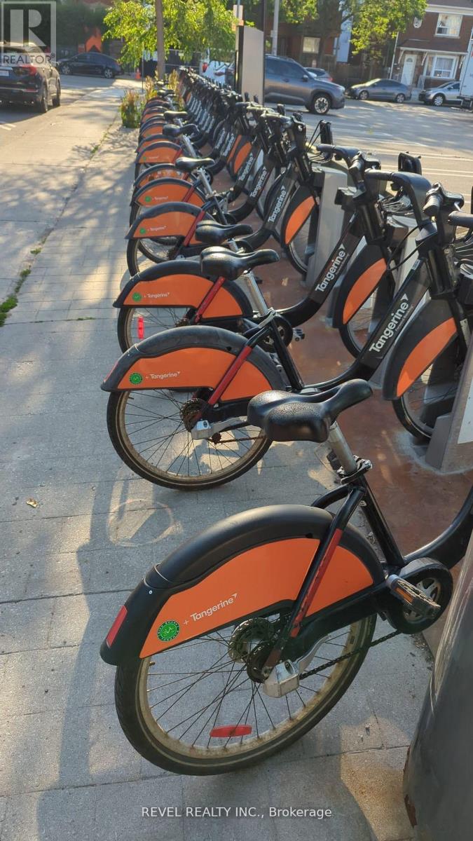 16 A Denison Bsmt Avenue, Toronto, Ontario  M5T 2M5 - Photo 31 - C12715050