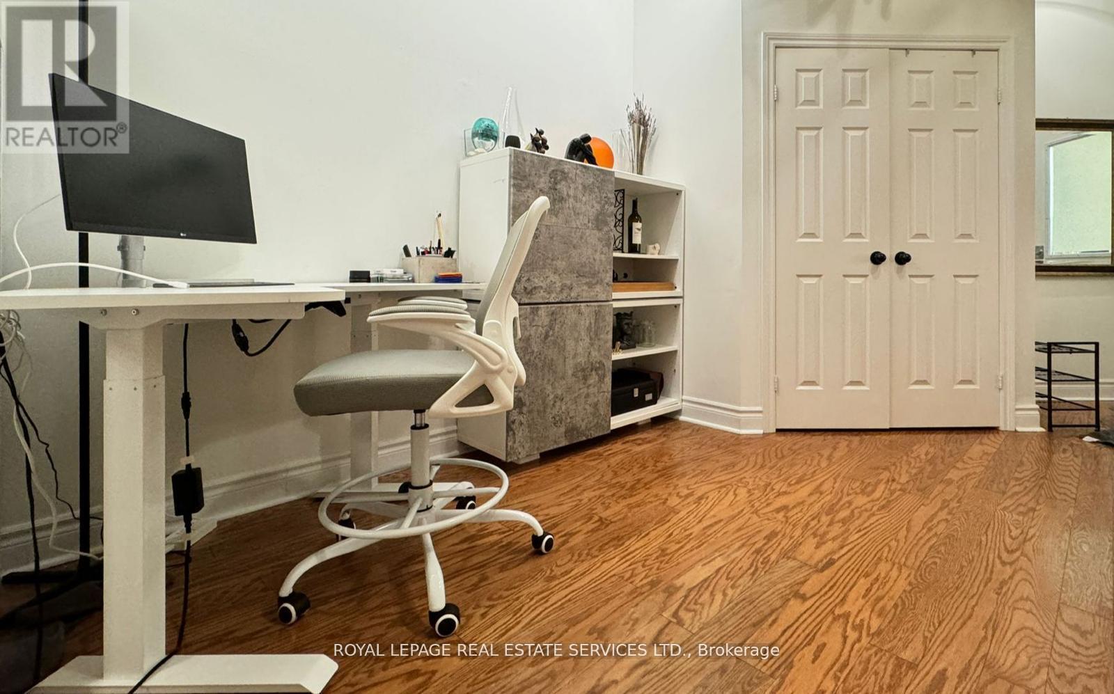 152 - 78 St Patrick Street, Toronto, Ontario  M5T 3K8 - Photo 3 - C12732842