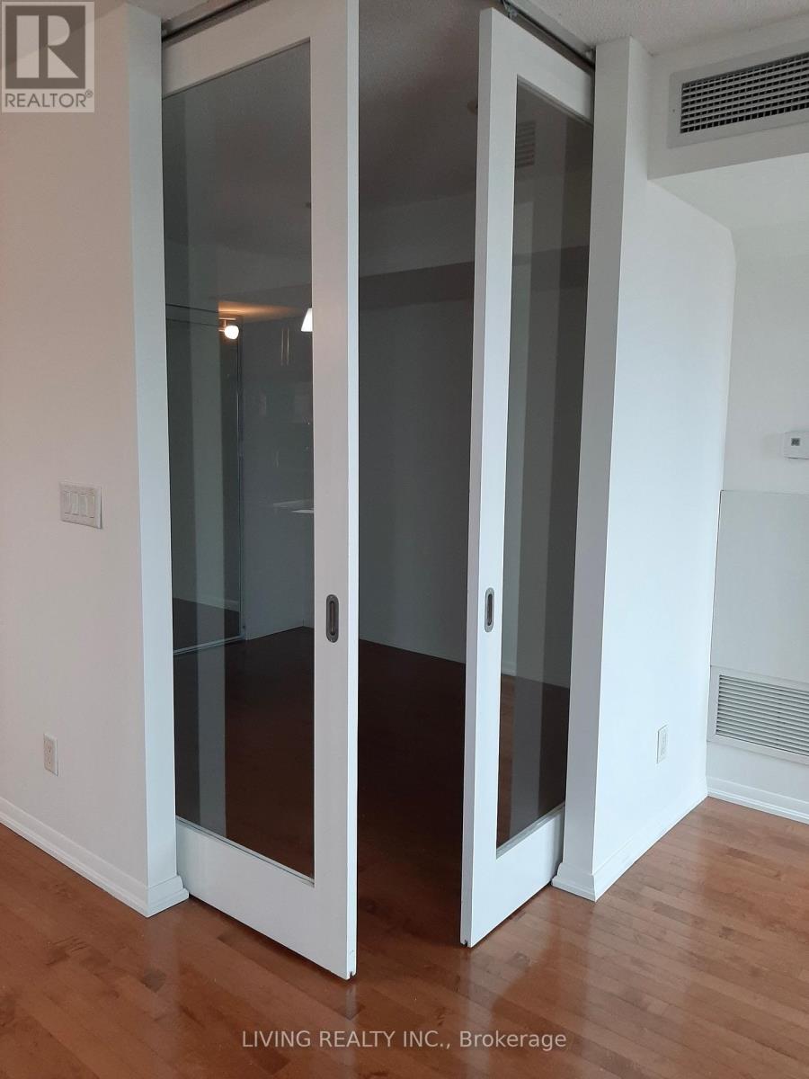 2905 - 18 Yonge Street, Toronto, Ontario  M5E 1Z8 - Photo 5 - C12732868