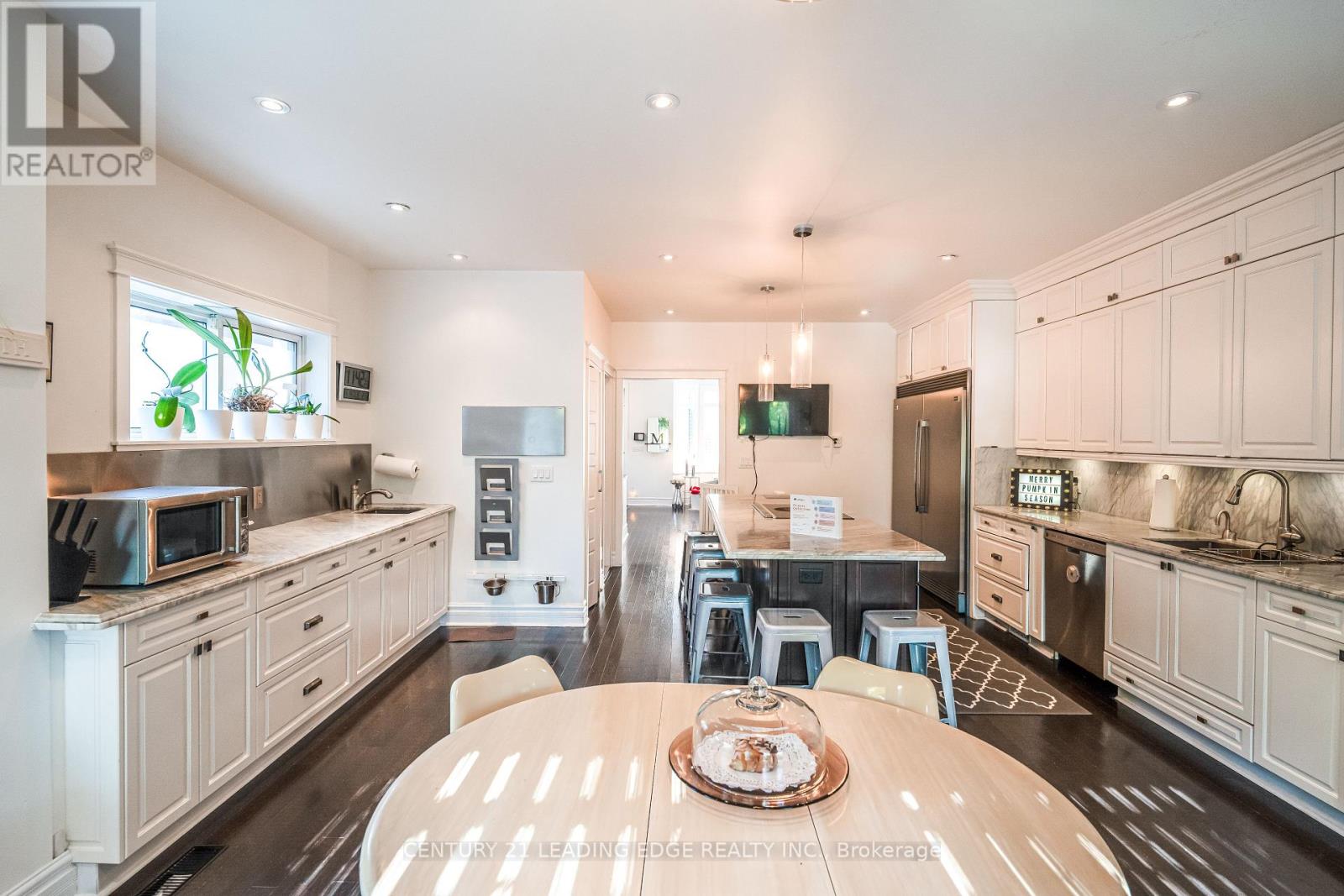 137 Parkview Avenue, Toronto, Ontario  M2N 3Y6 - Photo 7 - C12732872