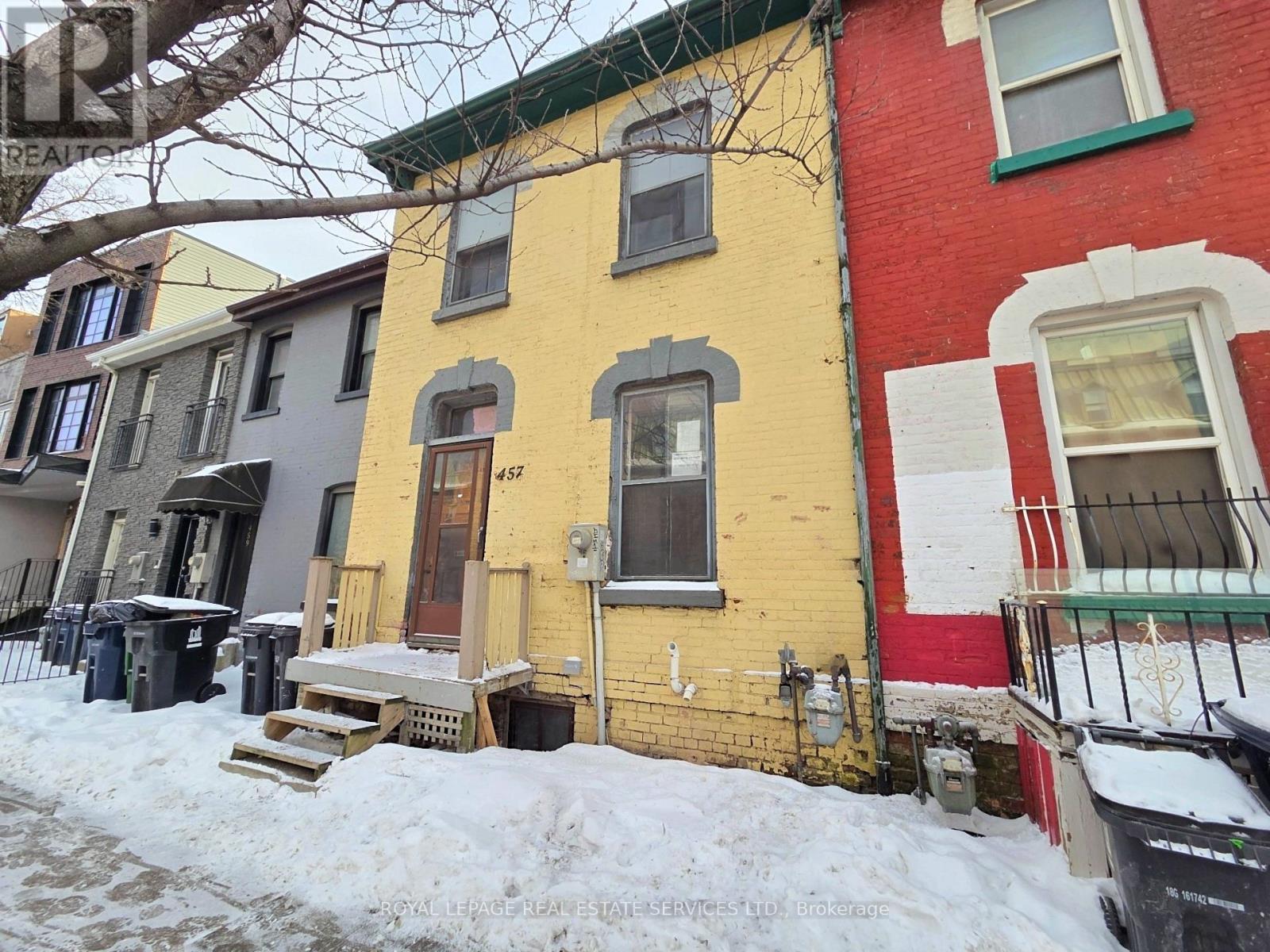 MAIN - 457 QUEEN STREET E, Toronto, Ontario