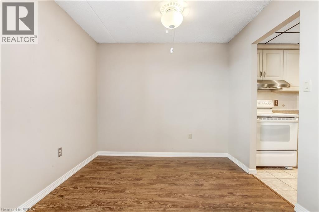 88 Tollgate Road Unit# 402, Brantford, Ontario  N3R 7R5 - Photo 6 - 40799377