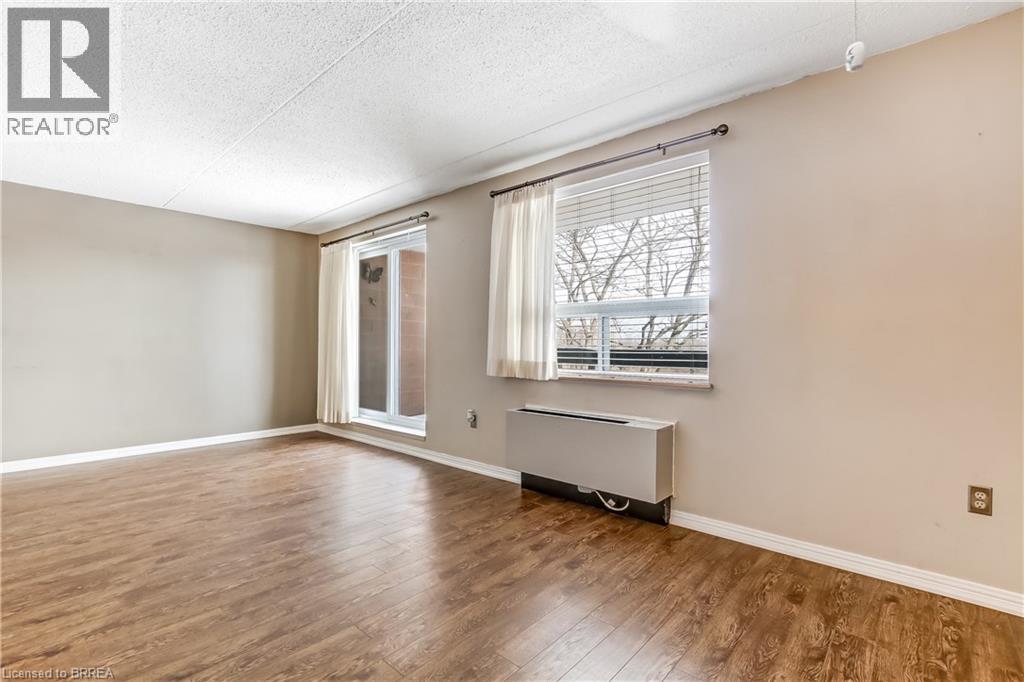88 Tollgate Road Unit# 402, Brantford, Ontario  N3R 7R5 - Photo 7 - 40799377
