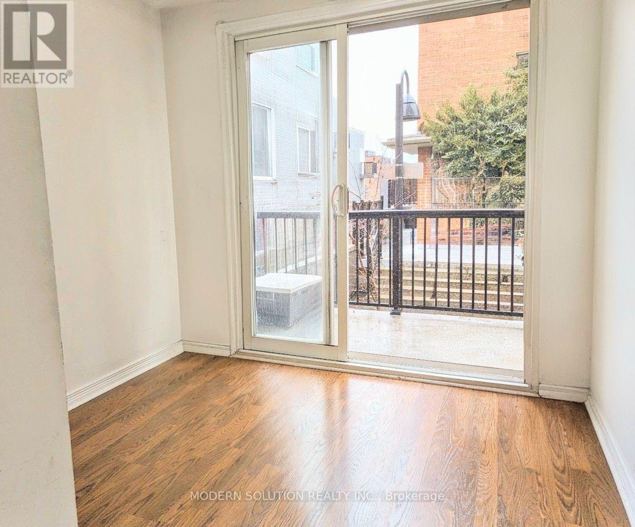 3 - 70 Munro Street, Toronto, Ontario  M4M 2S9 - Photo 10 - E12732854