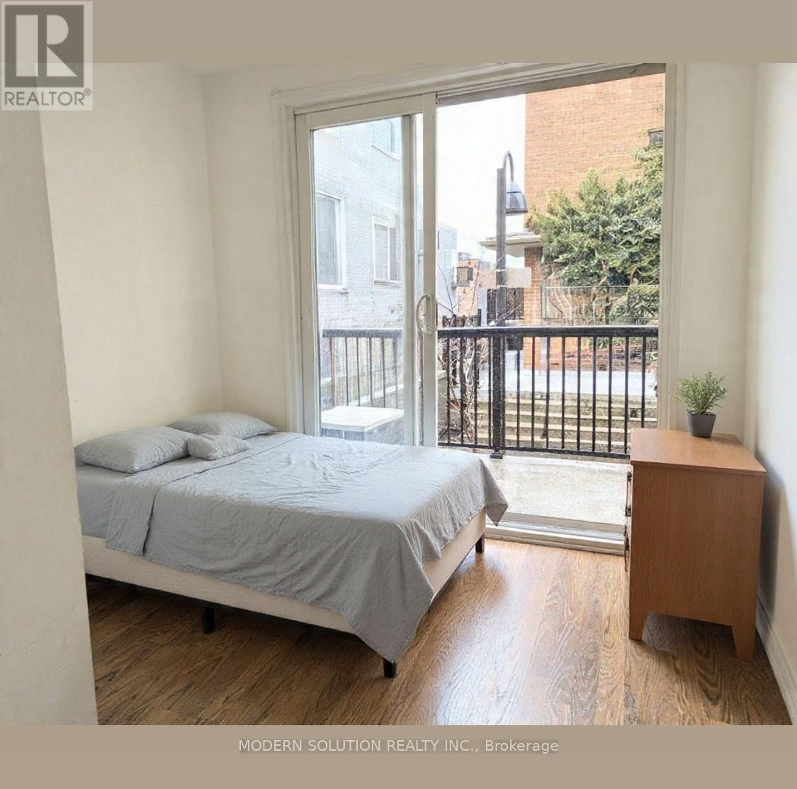 3 - 70 Munro Street, Toronto, Ontario  M4M 2S9 - Photo 9 - E12732854