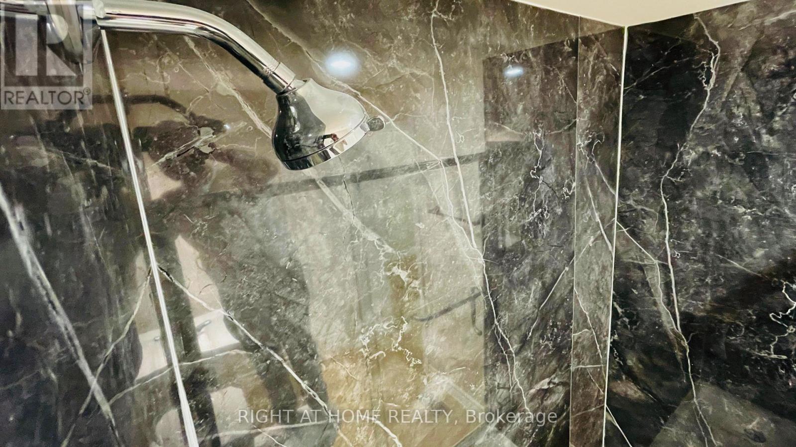 158 William Street E, Oshawa, Ontario  L1G 1K6 - Photo 12 - E12732958