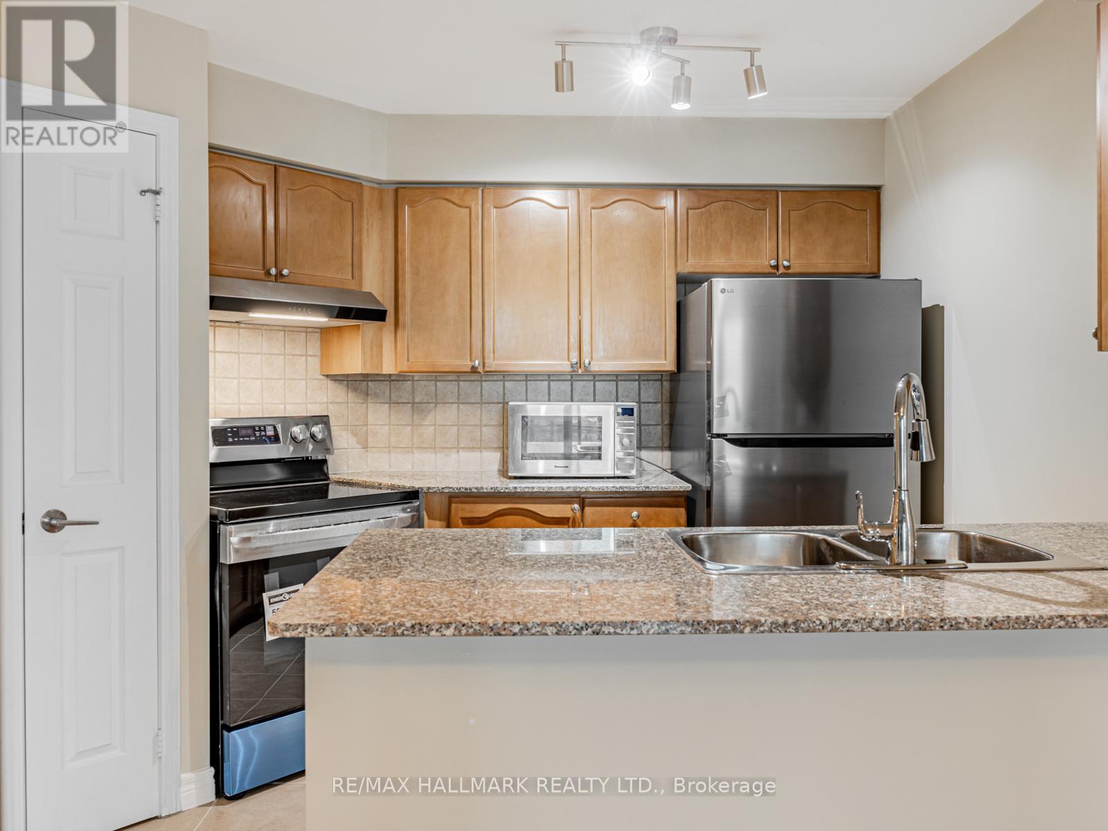 2411 - 83 Borough Drive, Toronto, Ontario  M1P 5E4 - Photo 10 - E12732974