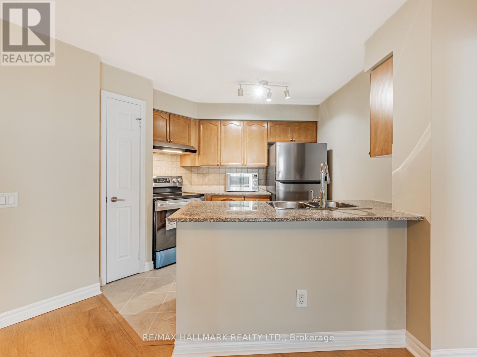 2411 - 83 Borough Drive, Toronto, Ontario  M1P 5E4 - Photo 9 - E12732974