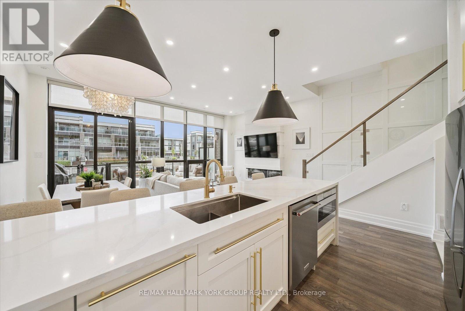 3753 Riva Avenue, Innisfil, Ontario  L9S 0L5 - Photo 7 - N12732876