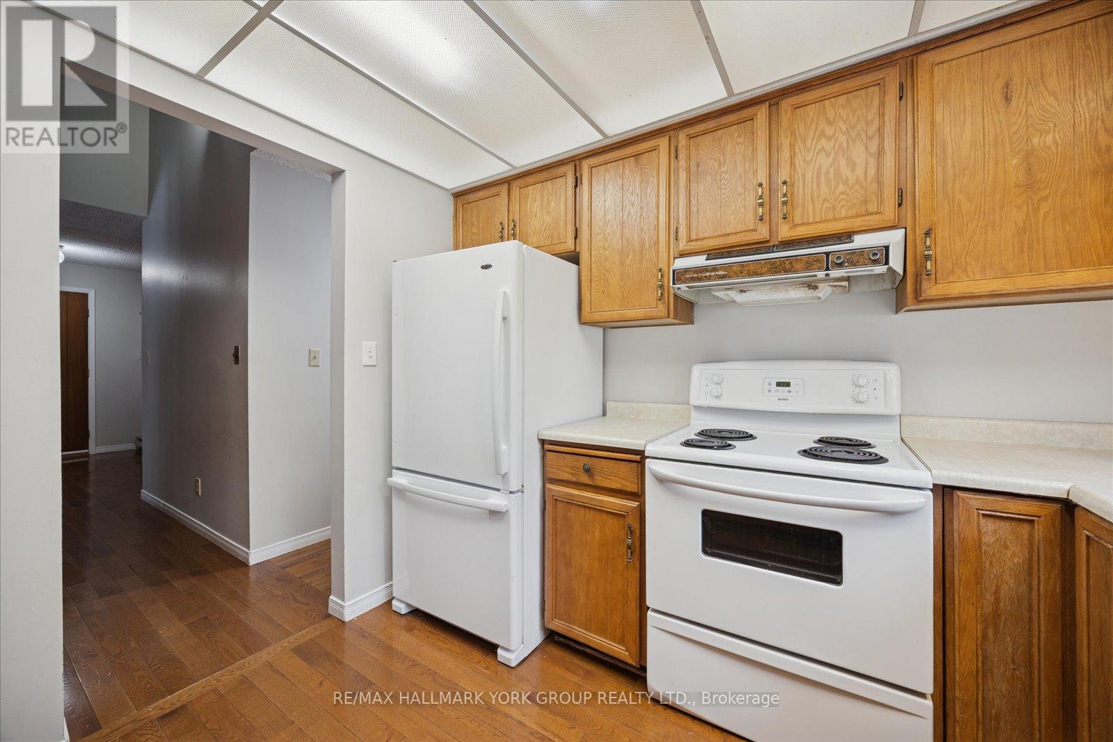 21 Pirita Road, Georgina, Ontario  L0C 1L0 - Photo 11 - N12732932