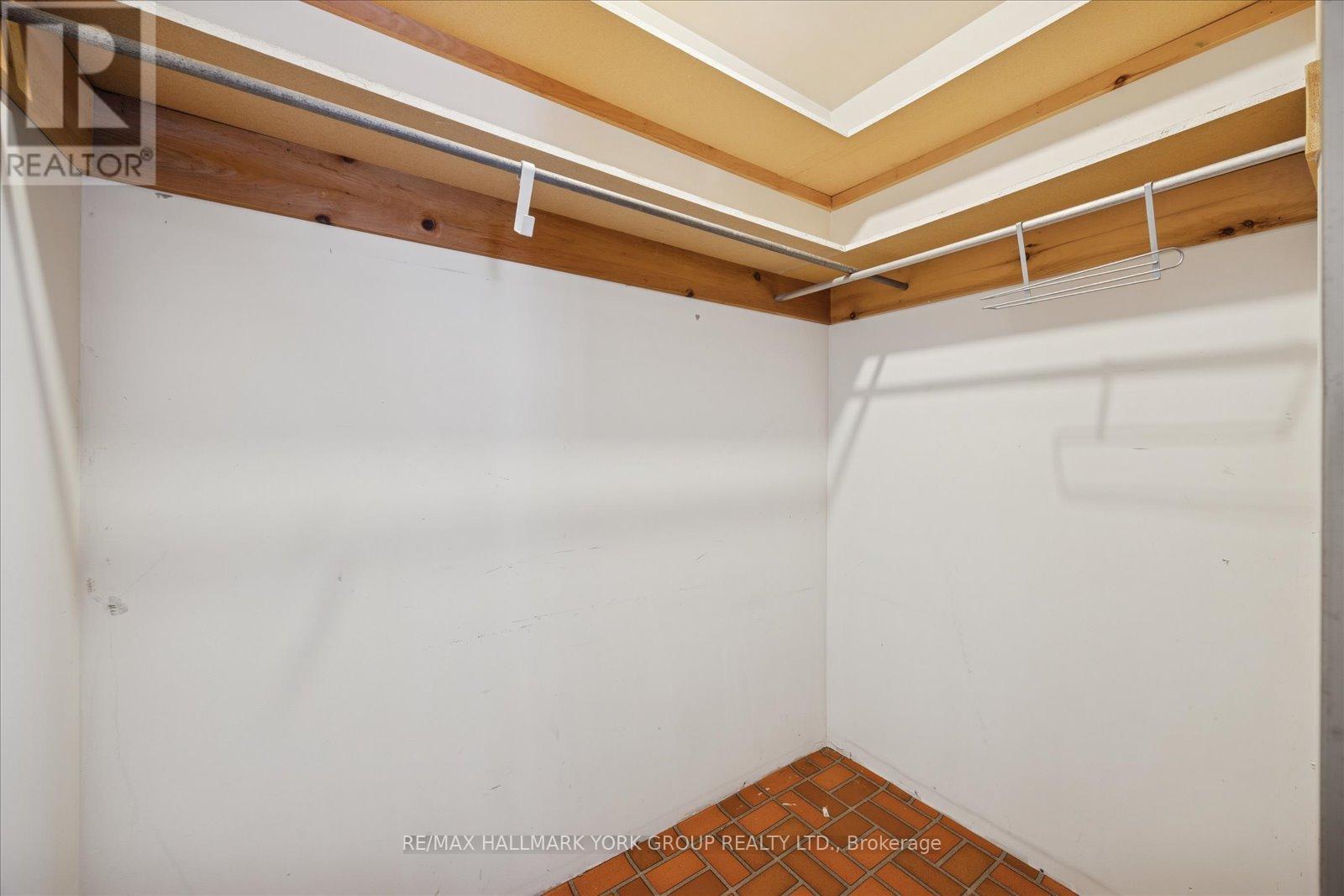 21 Pirita Road, Georgina, Ontario  L0C 1L0 - Photo 24 - N12732932