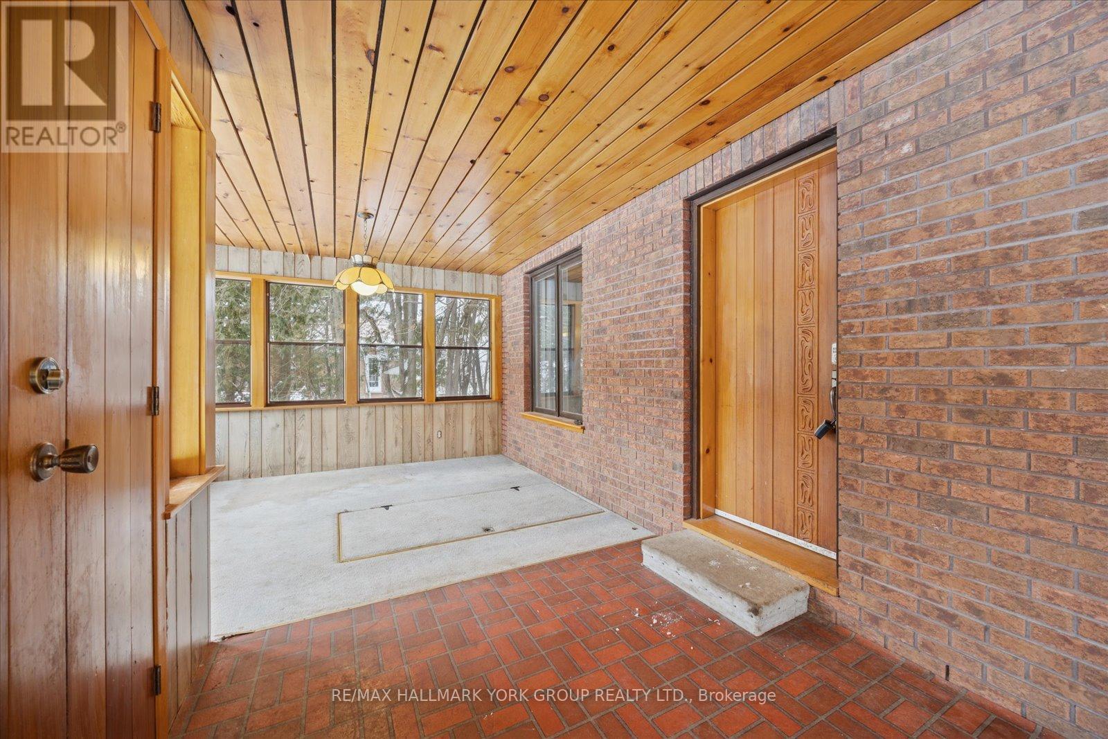 21 Pirita Road, Georgina, Ontario  L0C 1L0 - Photo 30 - N12732932