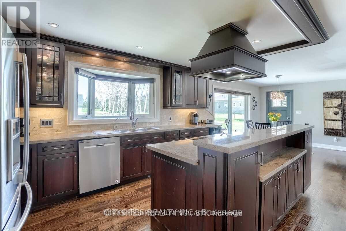 5890 15th Side Road, King, Ontario  L0G 1T0 - Photo 3 - N12732944