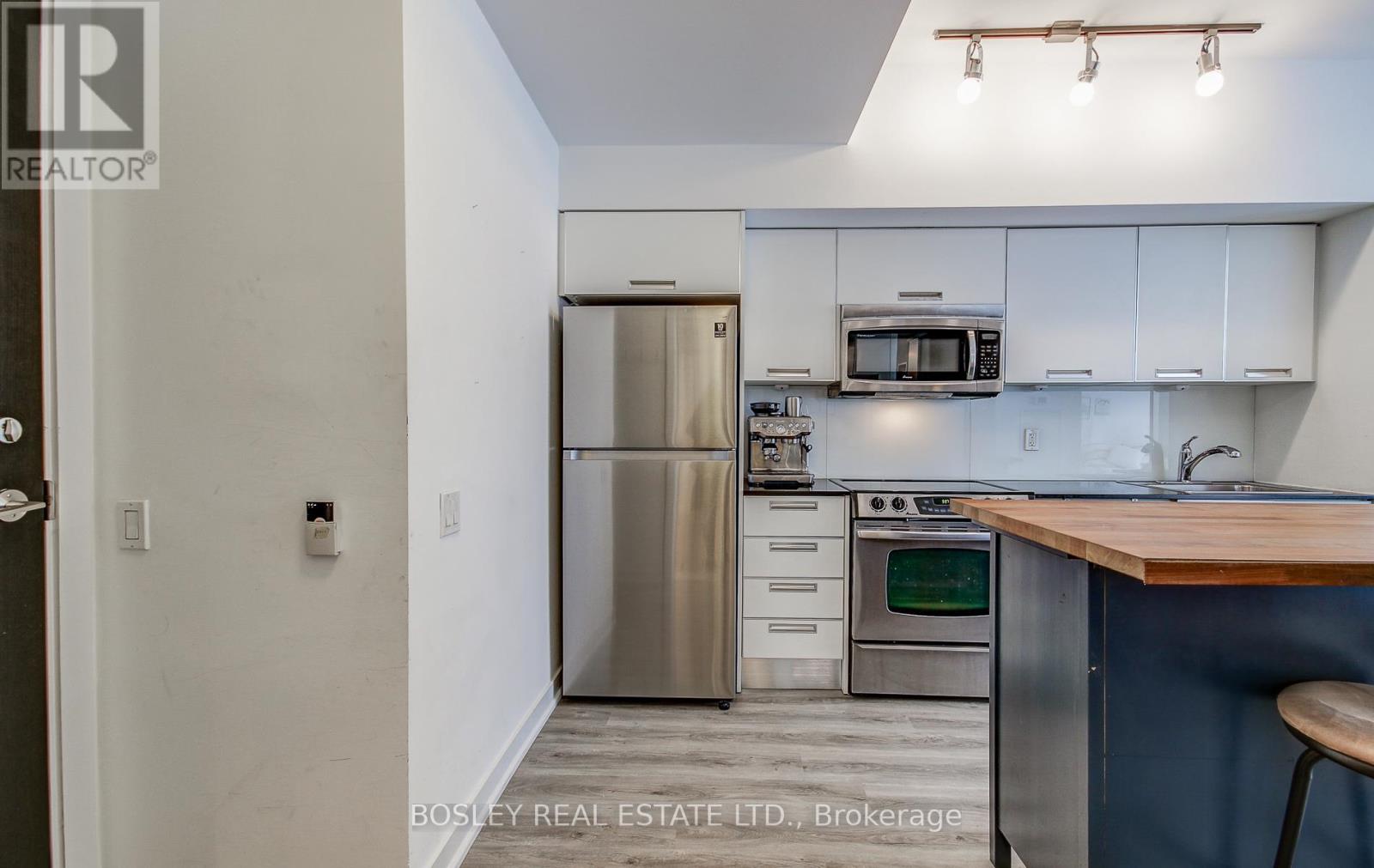 608 - 33 Charles Street E, Toronto, Ontario  M4Y 0A2 - Photo 12 - C12730456