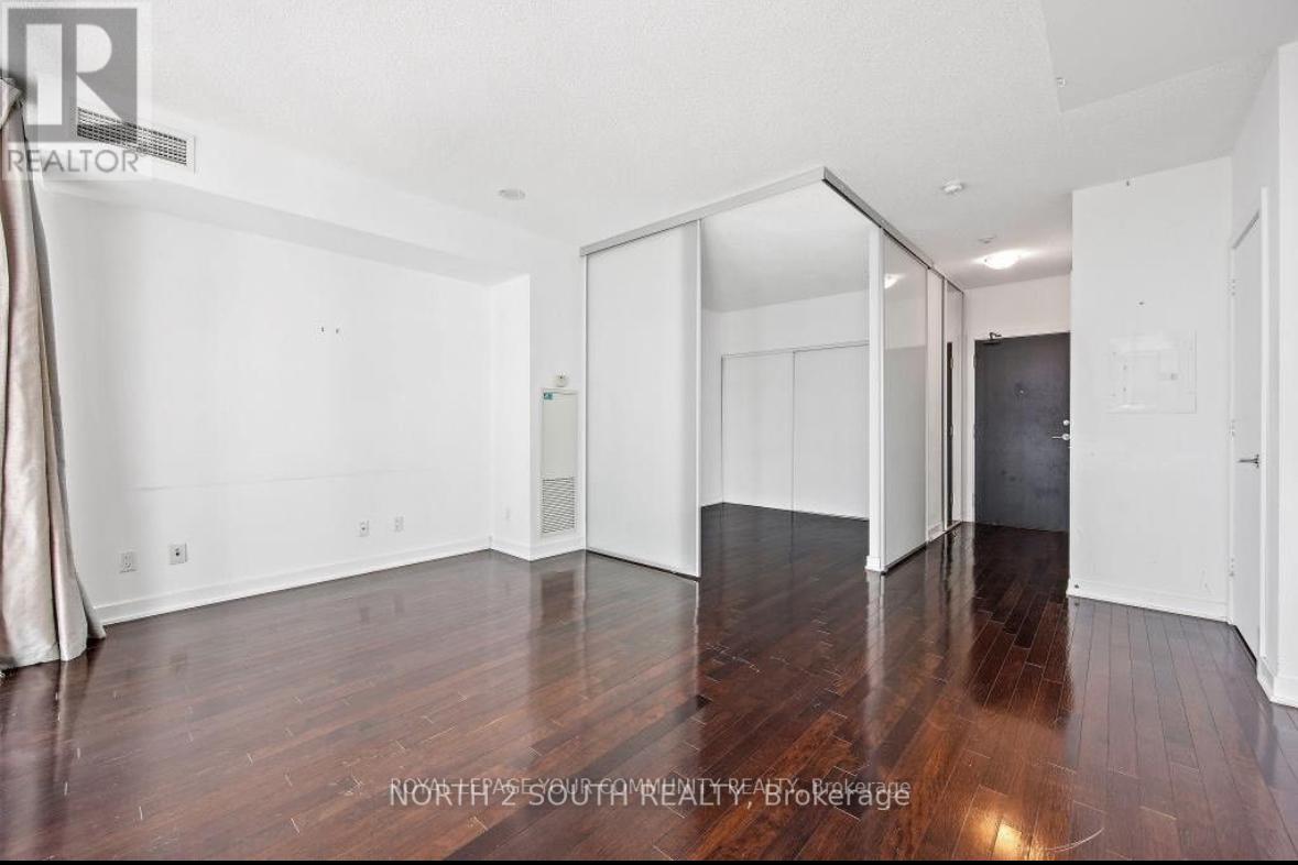 3309 - 33 Charles Street E, Toronto, Ontario  M4Y 1R9 - Photo 6 - C12729306