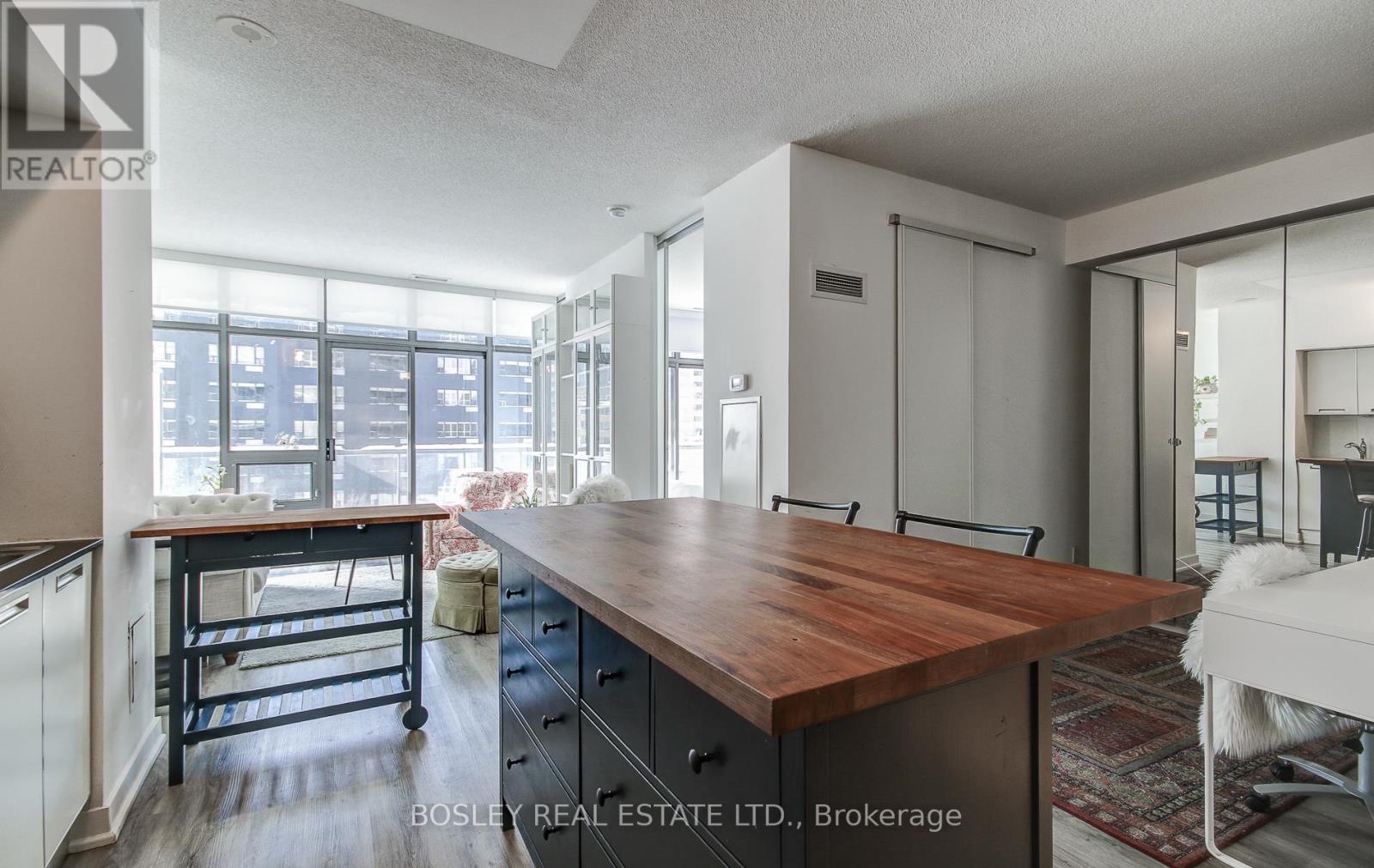 608 - 33 Charles Street E, Toronto, Ontario  M4Y 0A2 - Photo 20 - C12730456