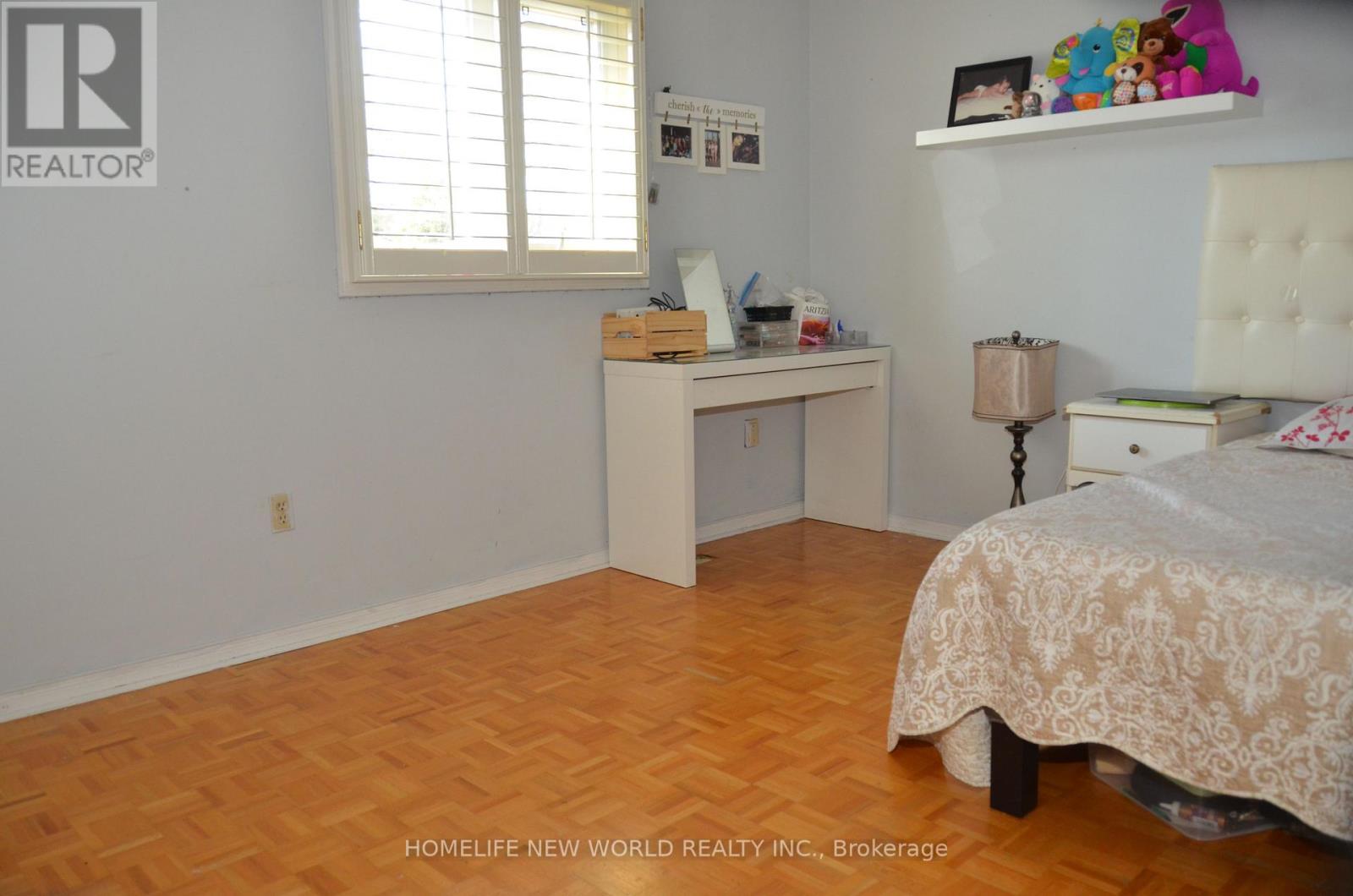 77 Nadia Avenue, Vaughan, Ontario  L4L 8N9 - Photo 19 - N12695808