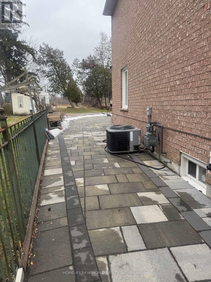 77 Nadia Avenue, Vaughan, Ontario  L4L 8N9 - Photo 30 - N12695808